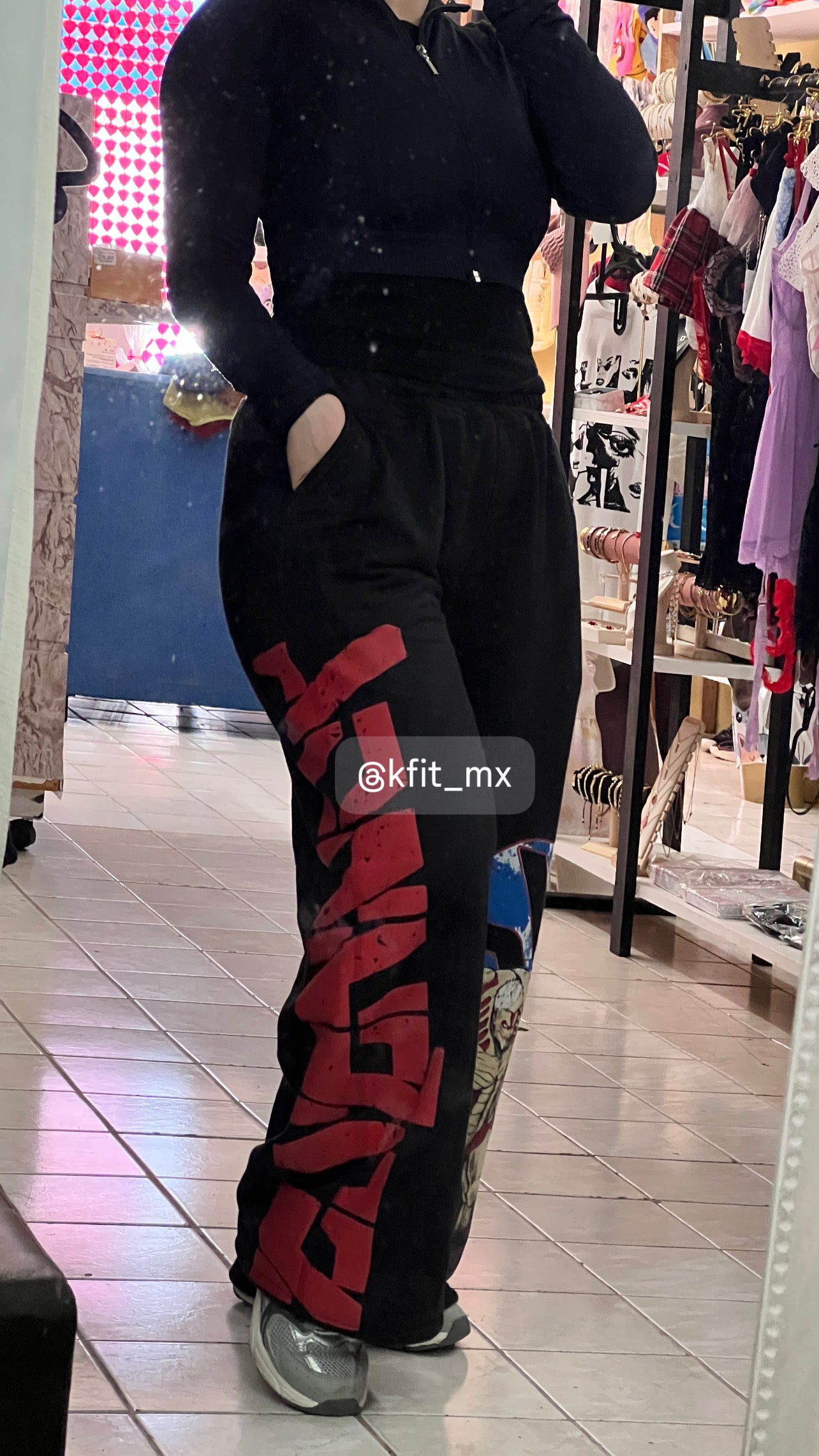 JOGGER BAGGY / RECTO AOT TITAN AT WAR YLA