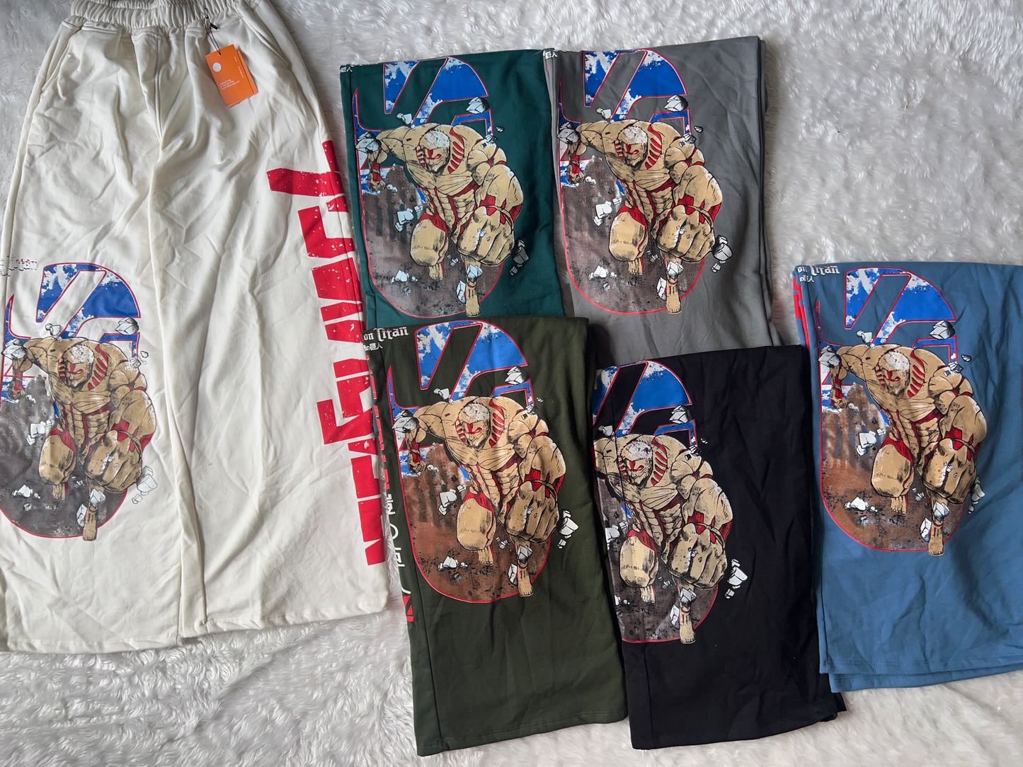 JOGGER BAGGY / RECTO AOT TITAN AT WAR YLA