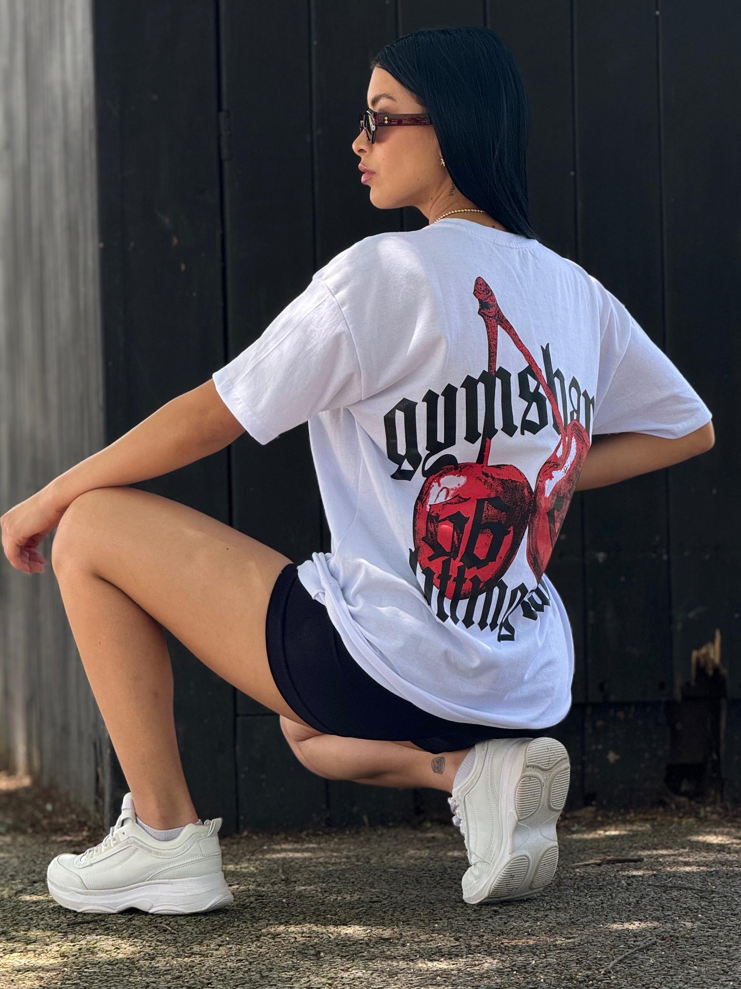 PLAYERA OVERSIZED CHERRY GYMSHARK