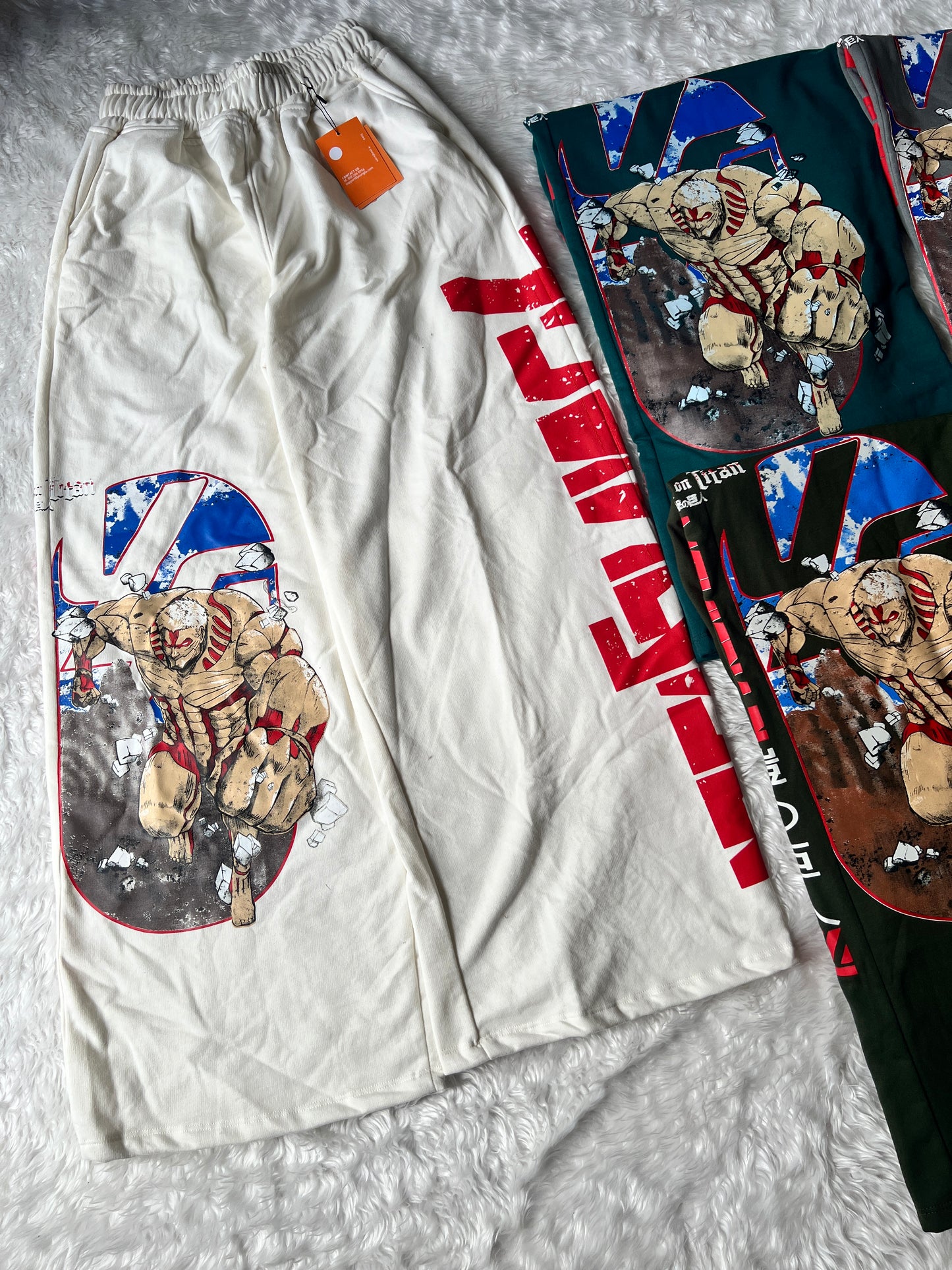 JOGGER BAGGY / RECTO AOT TITAN AT WAR YLA