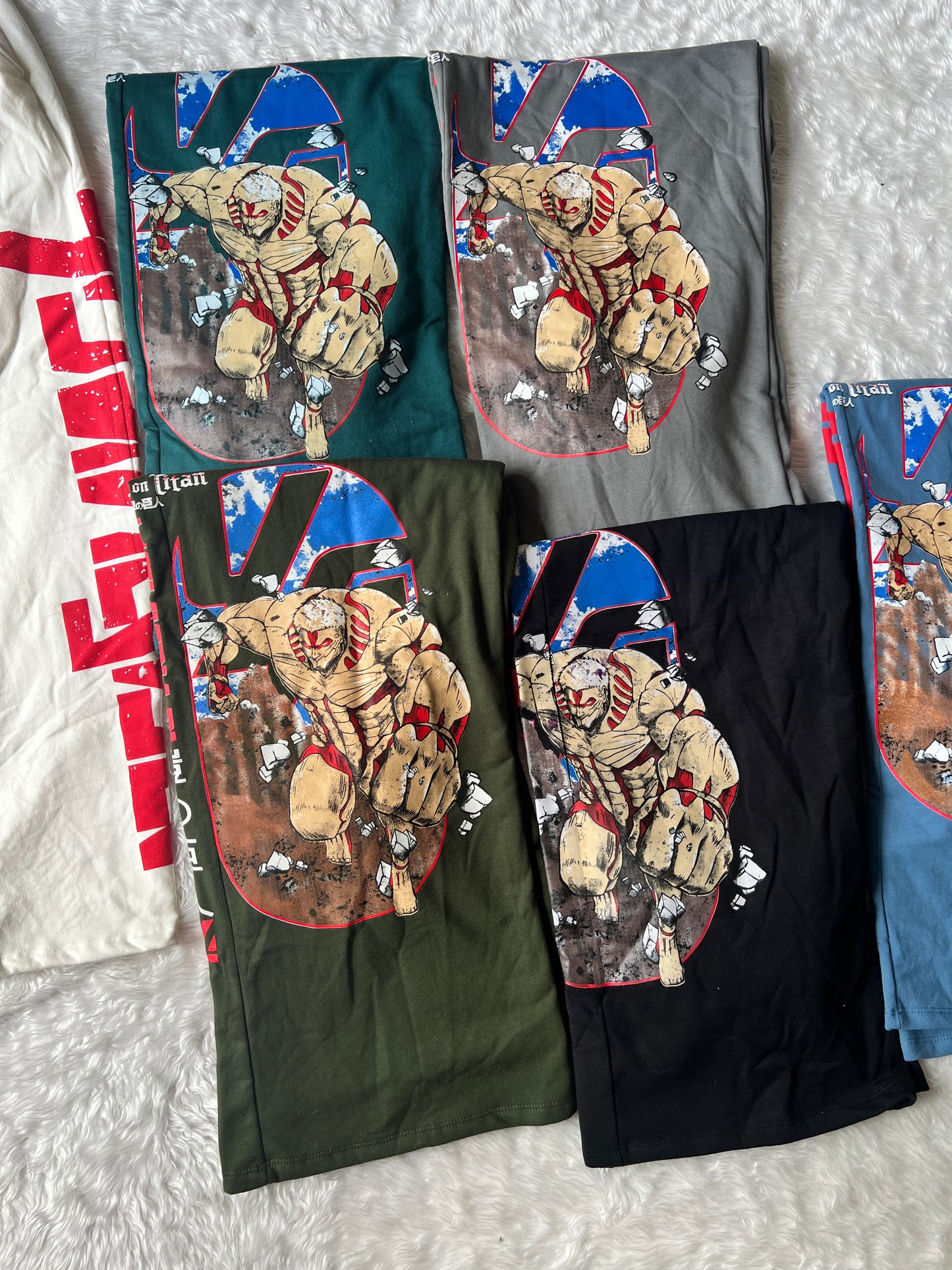 JOGGER BAGGY / RECTO AOT TITAN AT WAR YLA