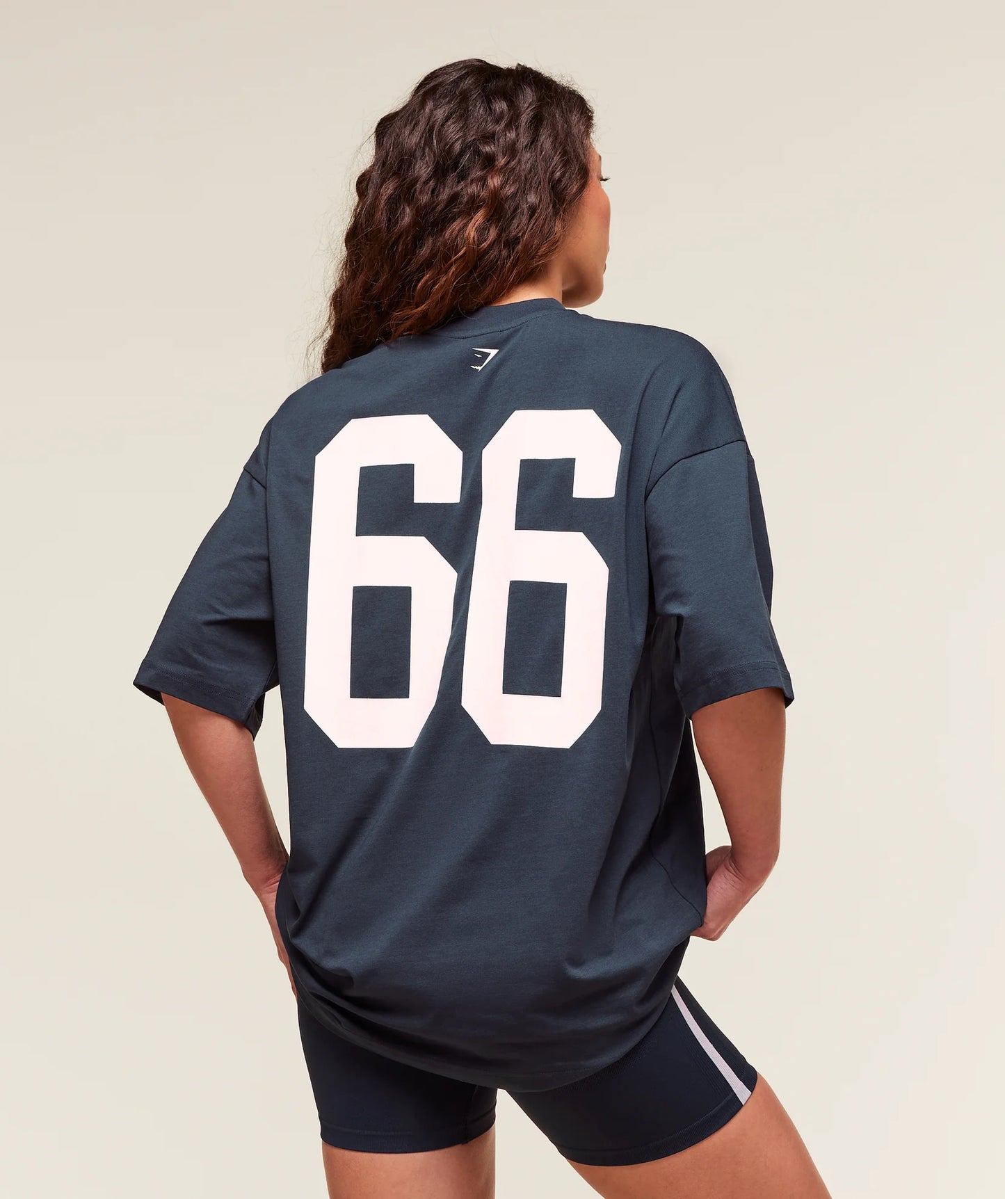 PLAYERA OVER VARSITY GYMSHARK