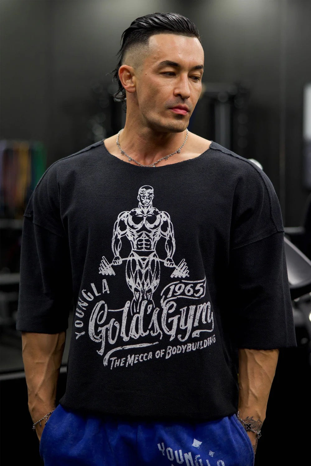 PLAYERA OVERSIZE CUELLO ANCHO YLA