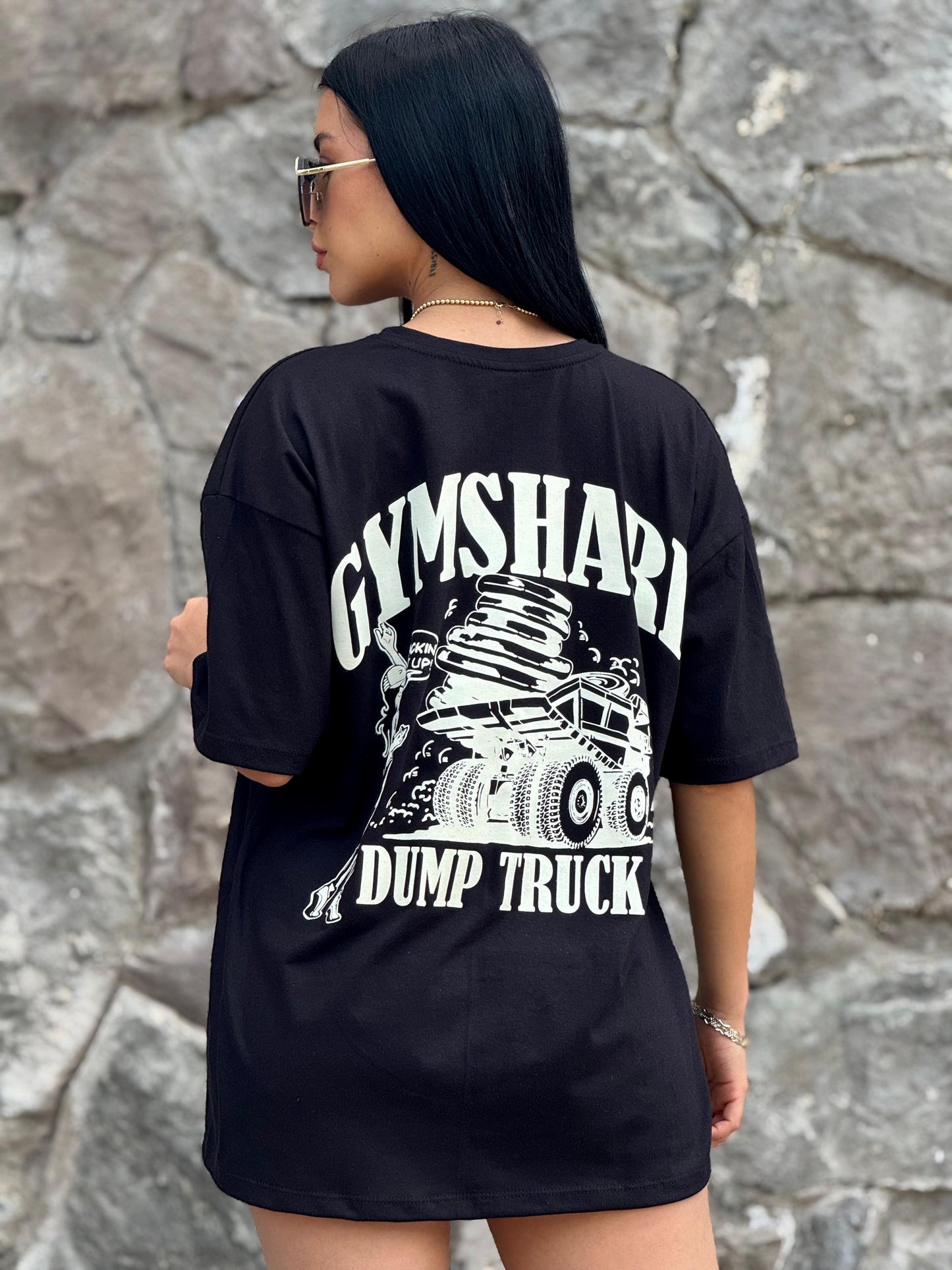 PLAYERA OVER DUMP TRUCK GYMSHARK