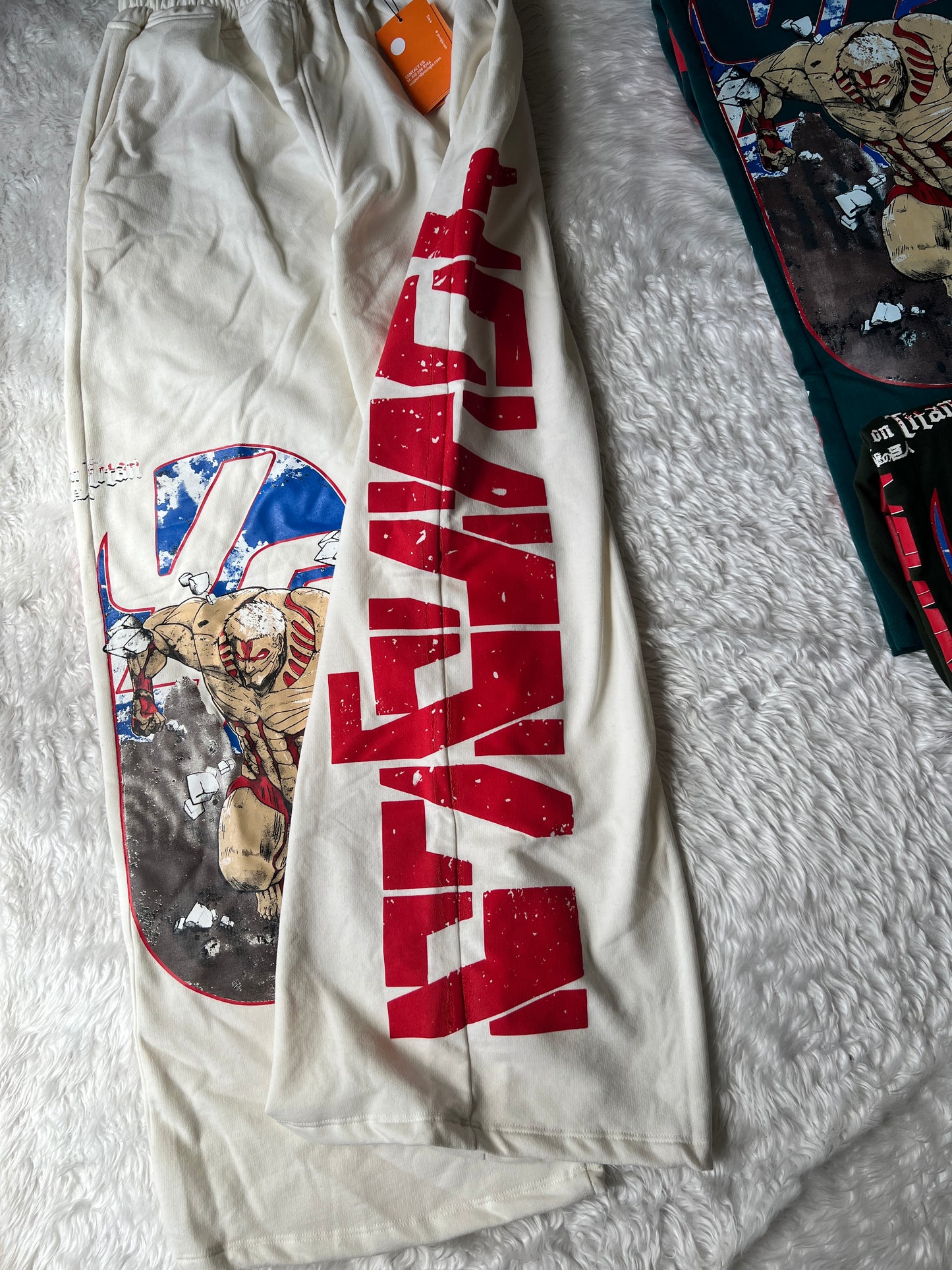 JOGGER BAGGY / RECTO AOT TITAN AT WAR YLA