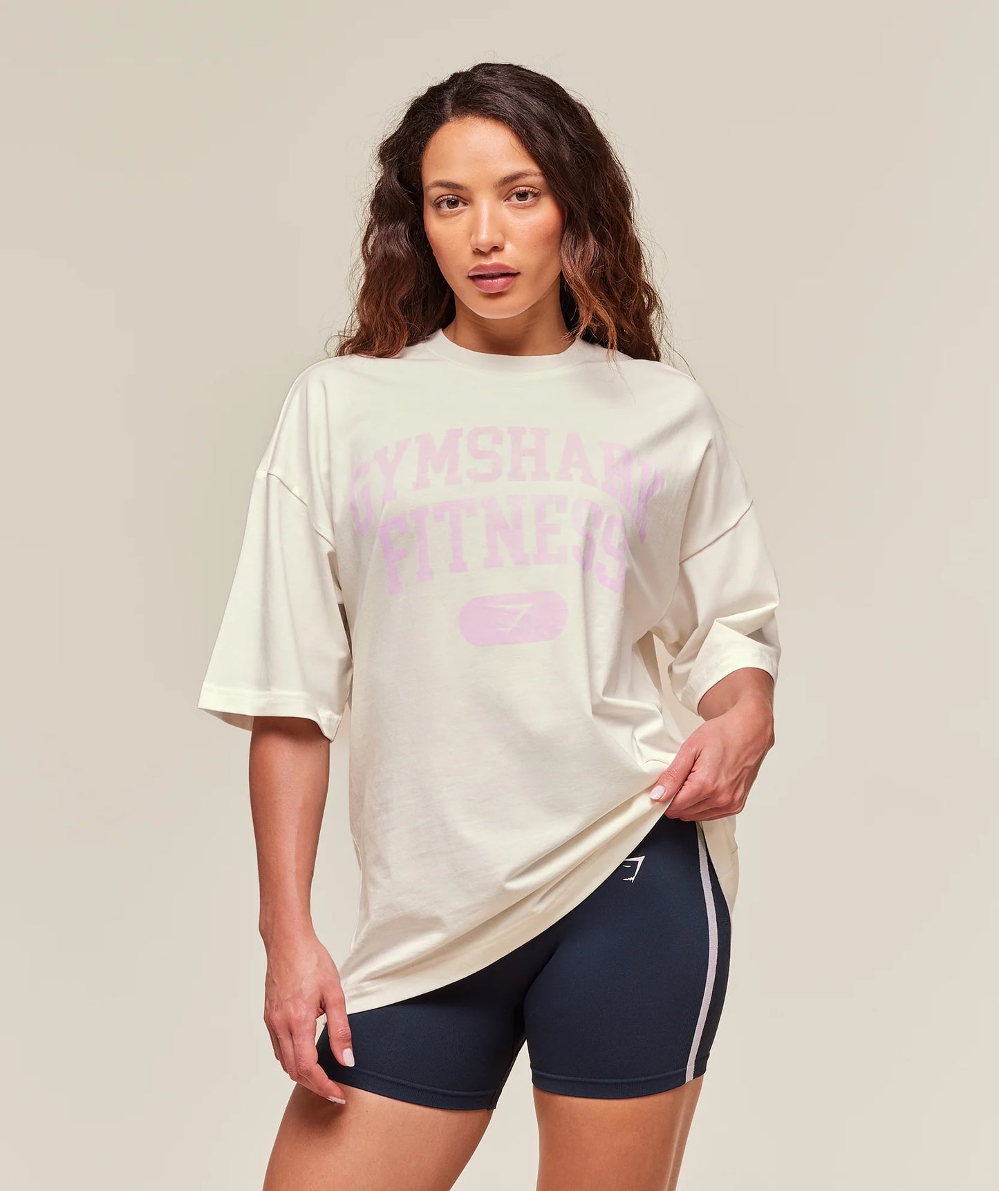 PLAYERA OVER VARSITY GYMSHARK