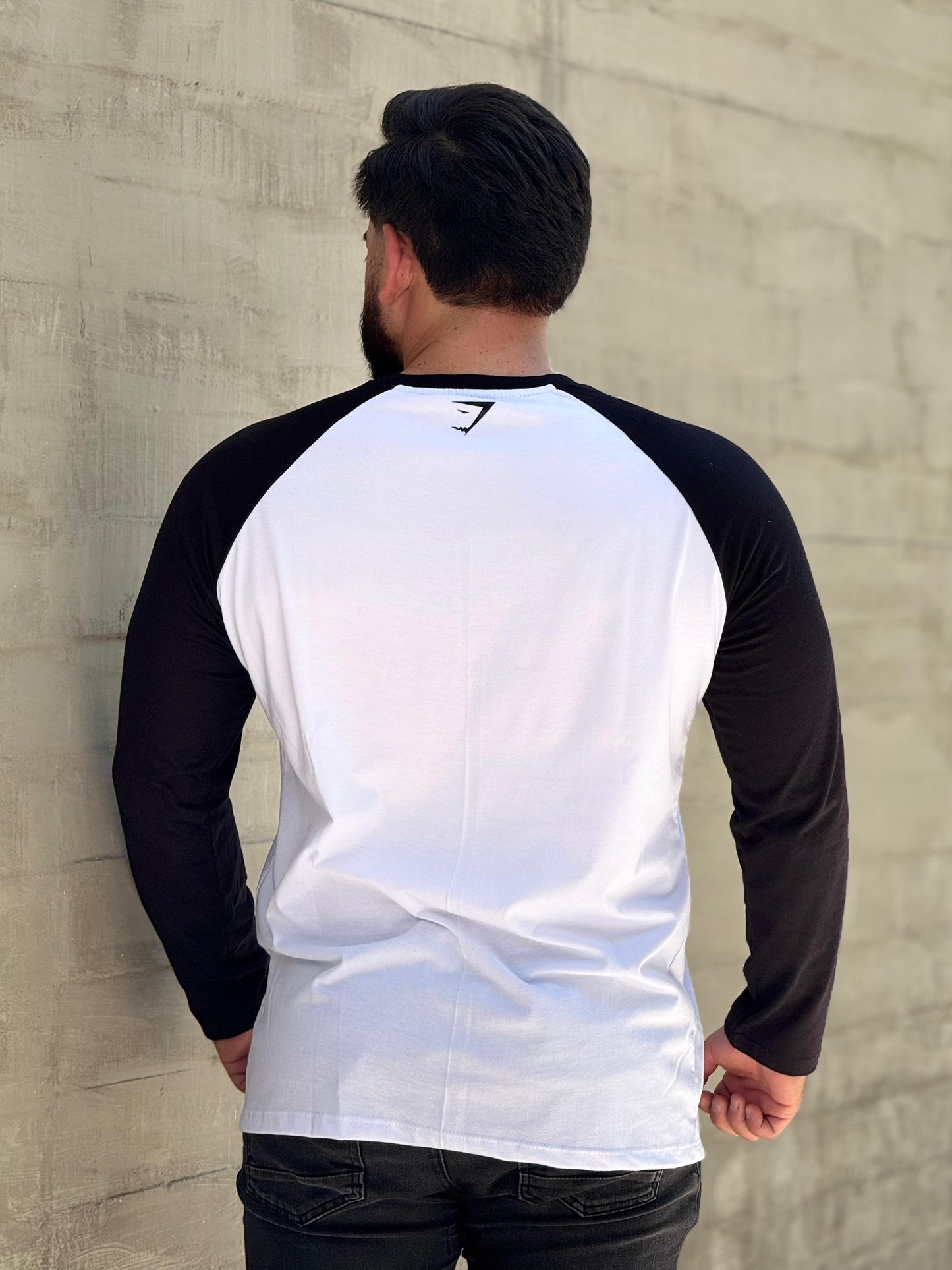 PLAYERA GSLC RAGLÁN GYMSHARK