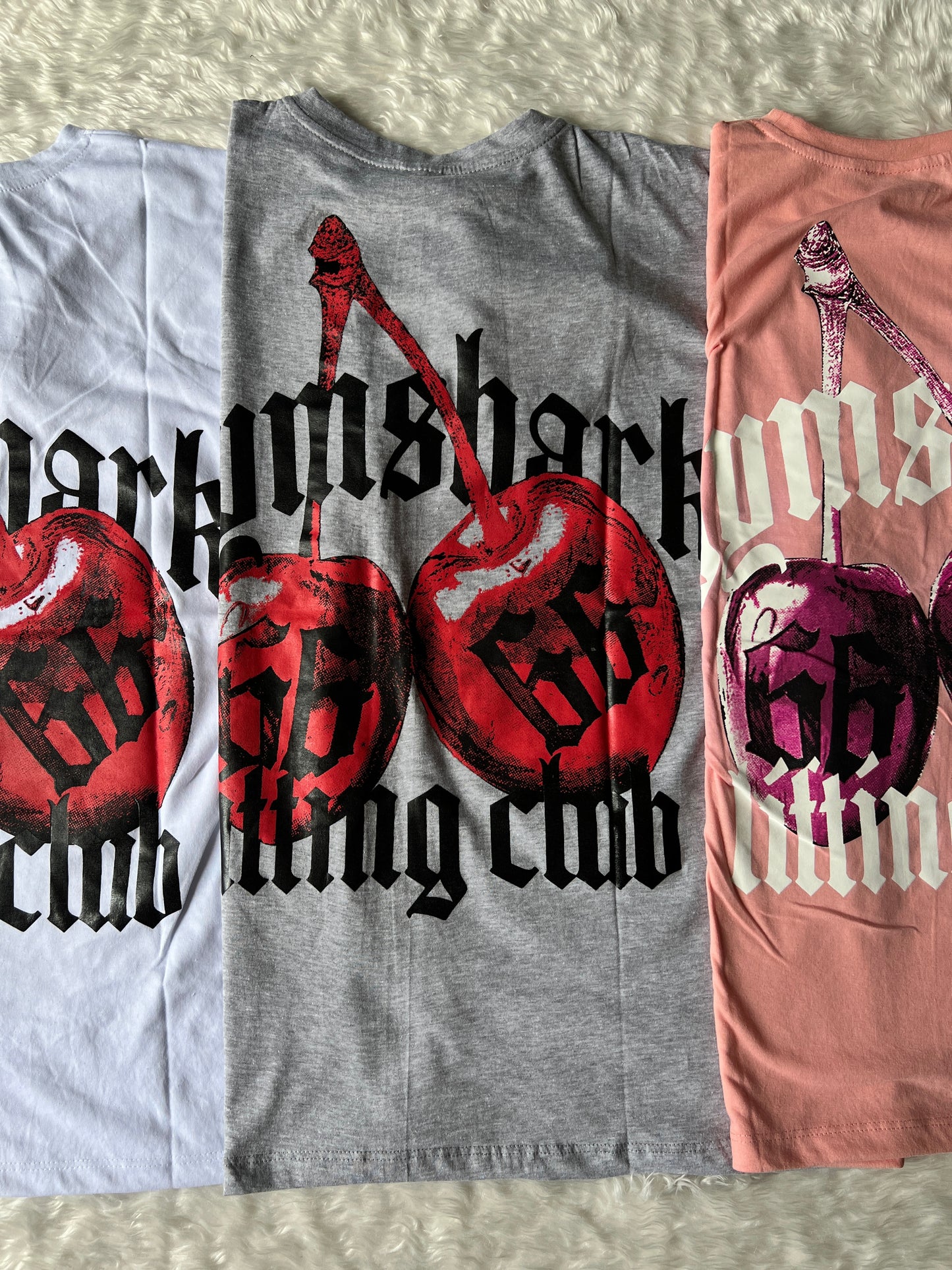 PLAYERA OVERSIZED CHERRY GYMSHARK