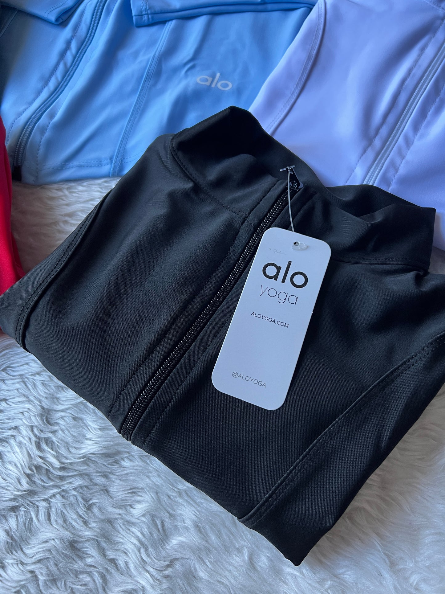 CHAMARRITA ALO YOGA