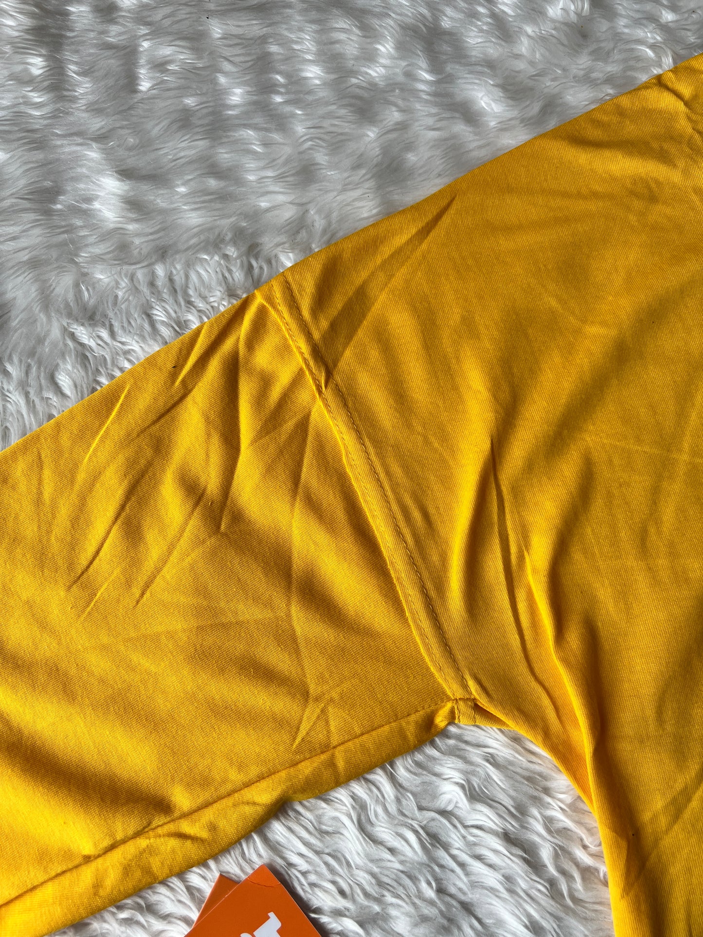 PLAYERA OVERSIZE CUELLO ANCHO YLA