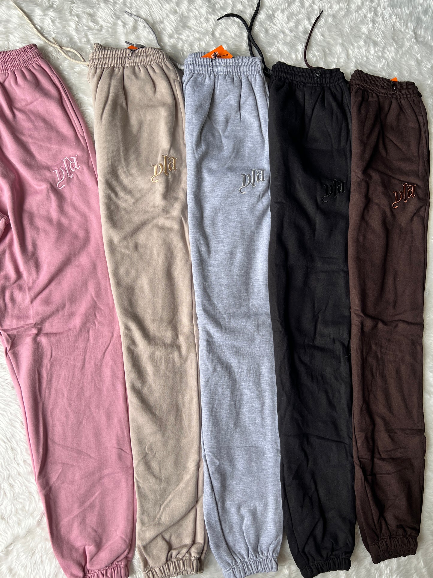 JOGGER MARSHMALLOW YLA