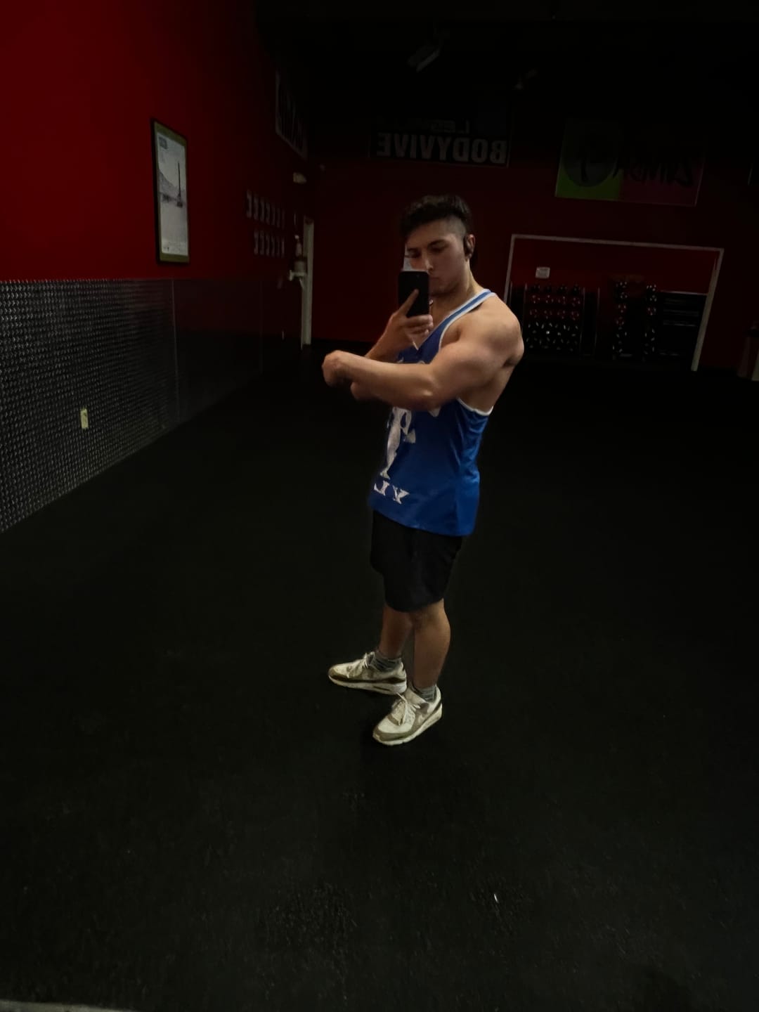 OLÍMPICA GOLDS GYM YLA