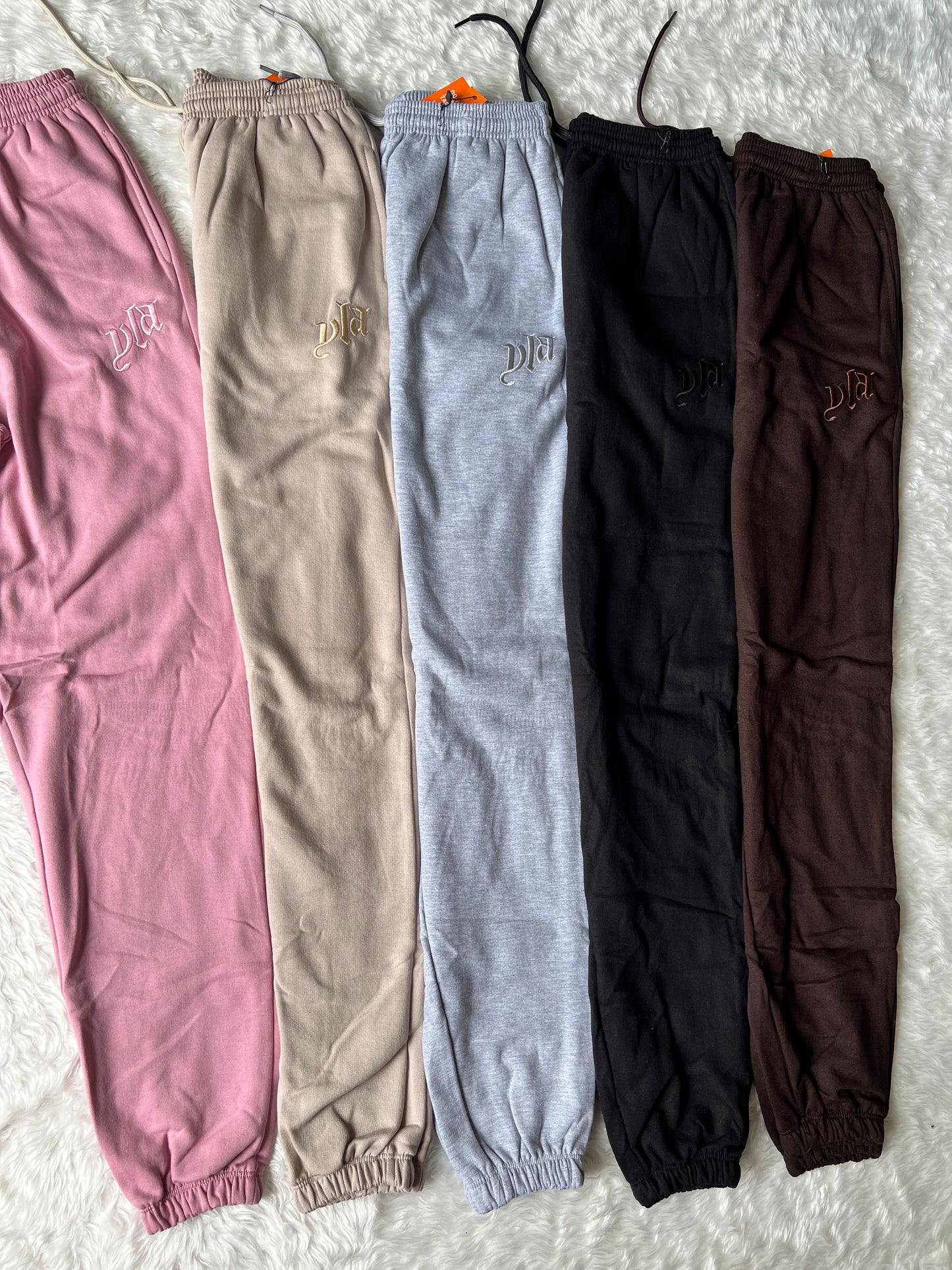 JOGGER MARSHMALLOW YLA