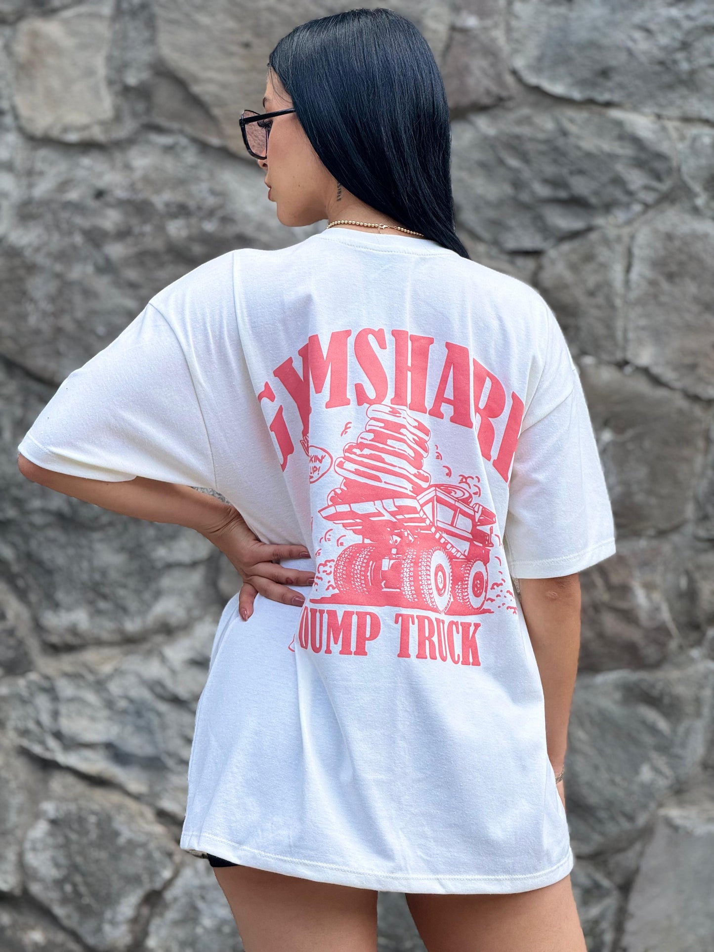 PLAYERA OVER DUMP TRUCK GYMSHARK