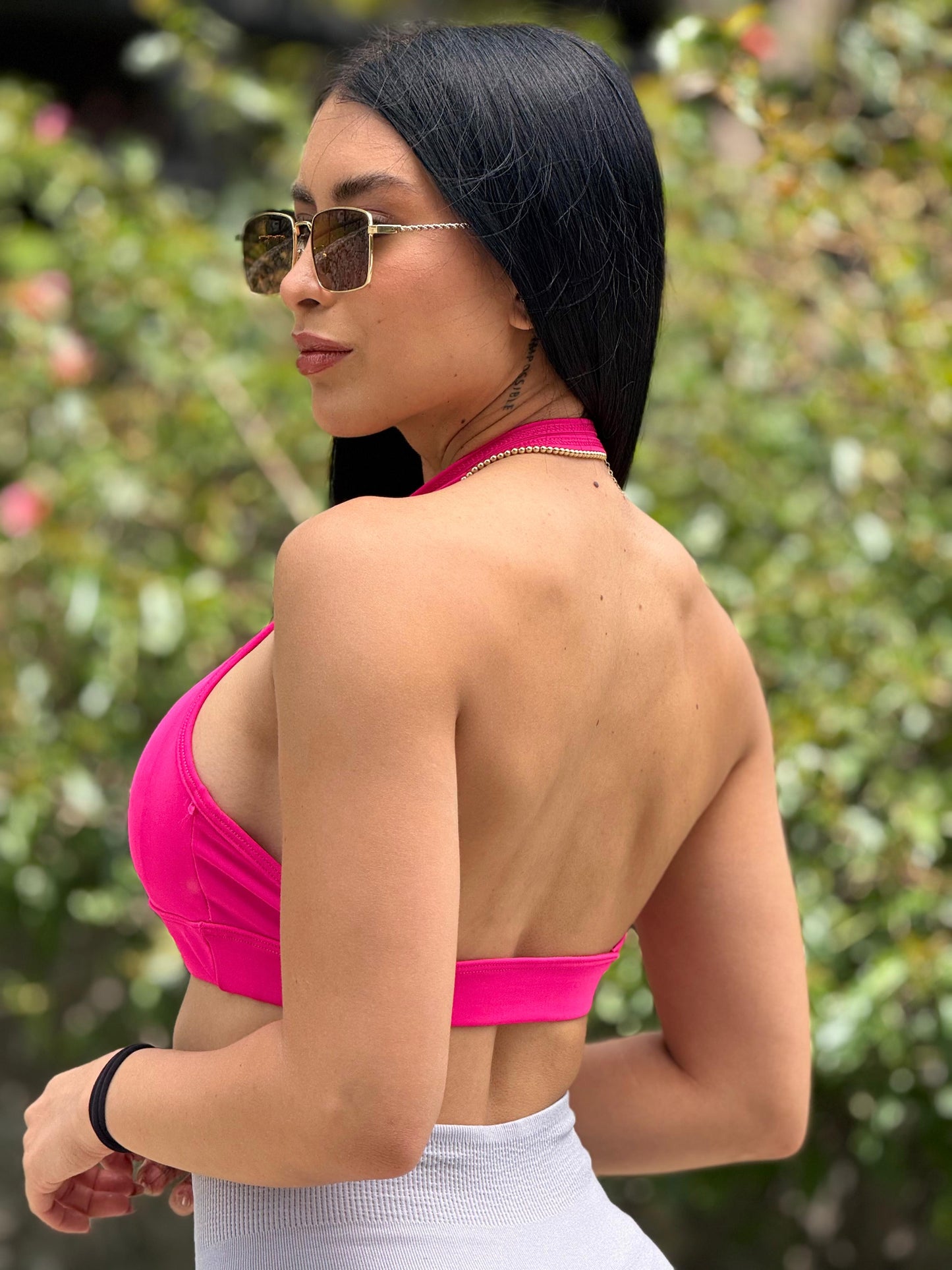 TOP MINIMAL HALTERNECK BRA GYMSHARK
