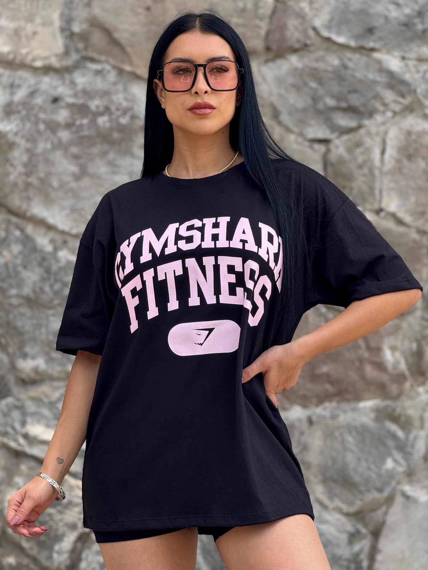 PLAYERA OVER VARSITY GYMSHARK