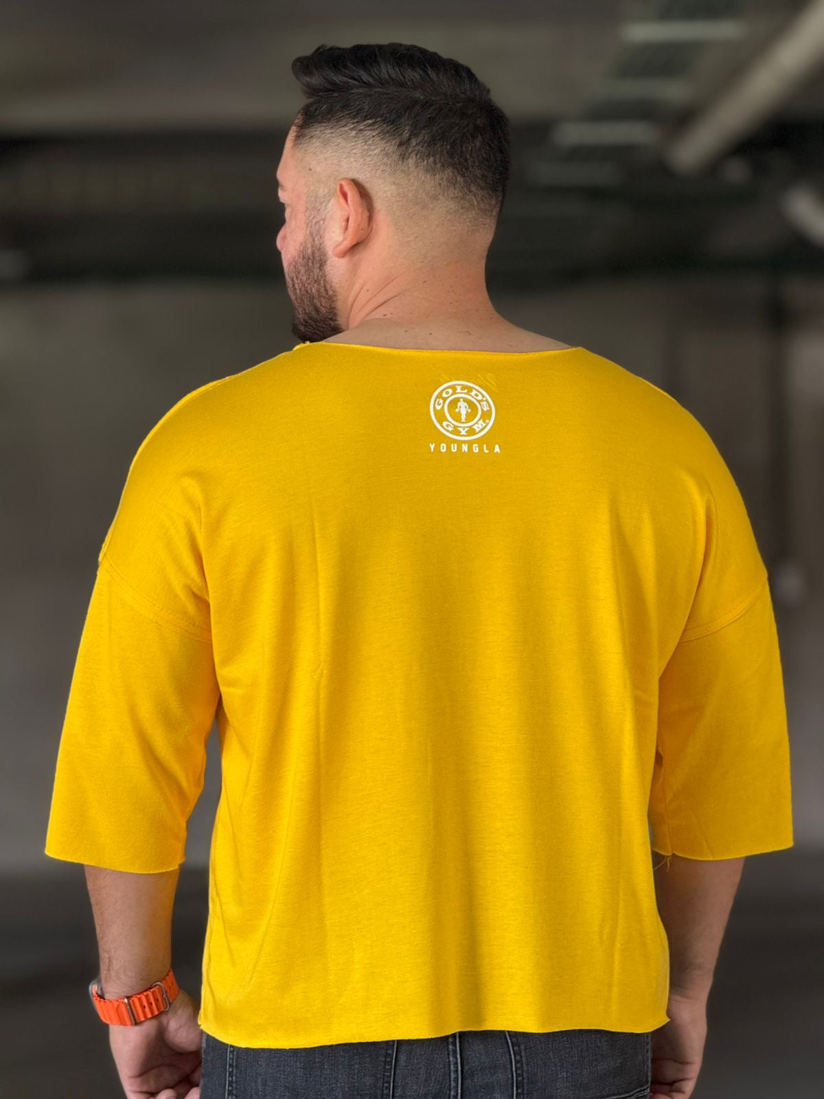 PLAYERA OVERSIZE CUELLO ANCHO YLA