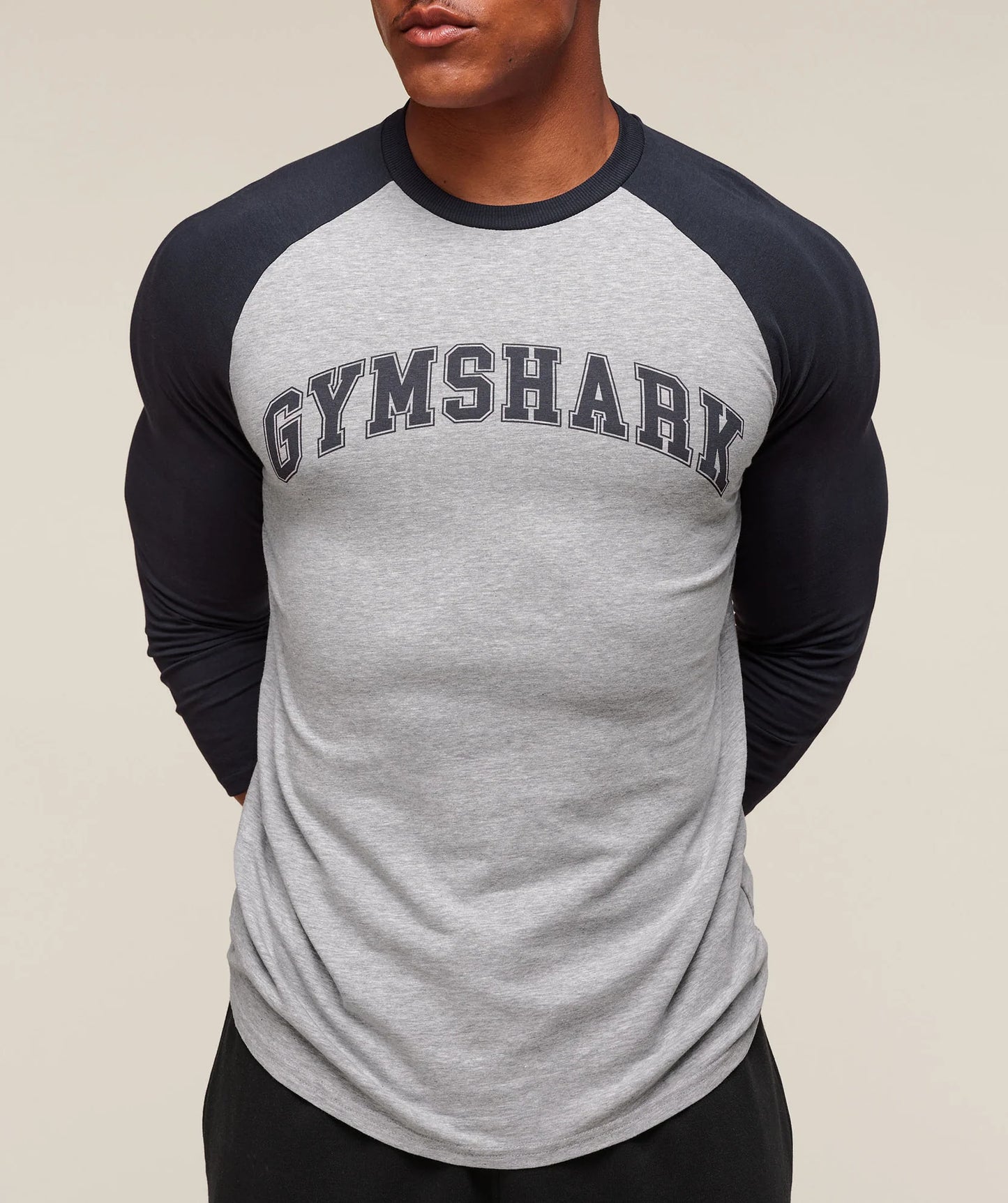 PLAYERA GSLC RAGLÁN GYMSHARK