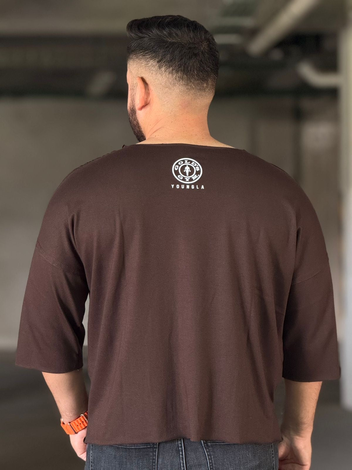 PLAYERA OVERSIZE CUELLO ANCHO YLA