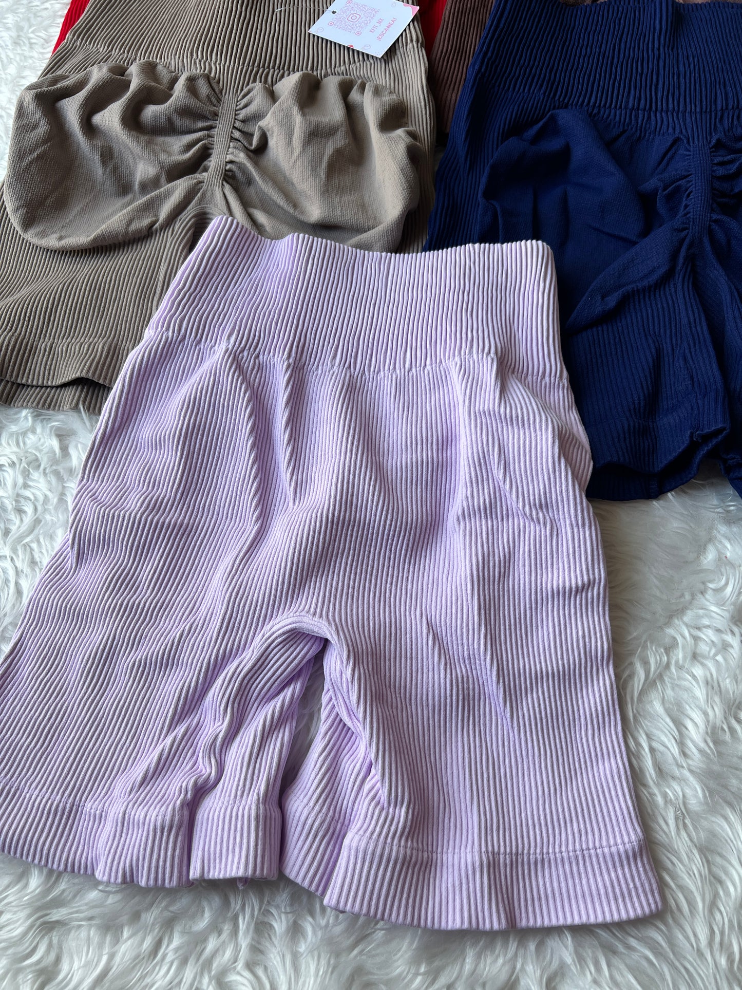 SHORT VELA
