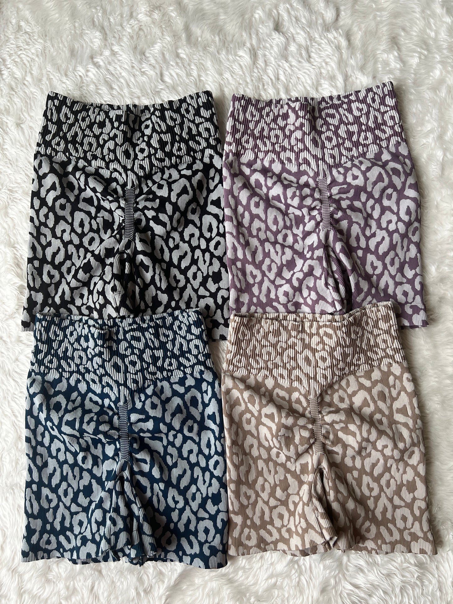 SHORT ANIMAL PRINT