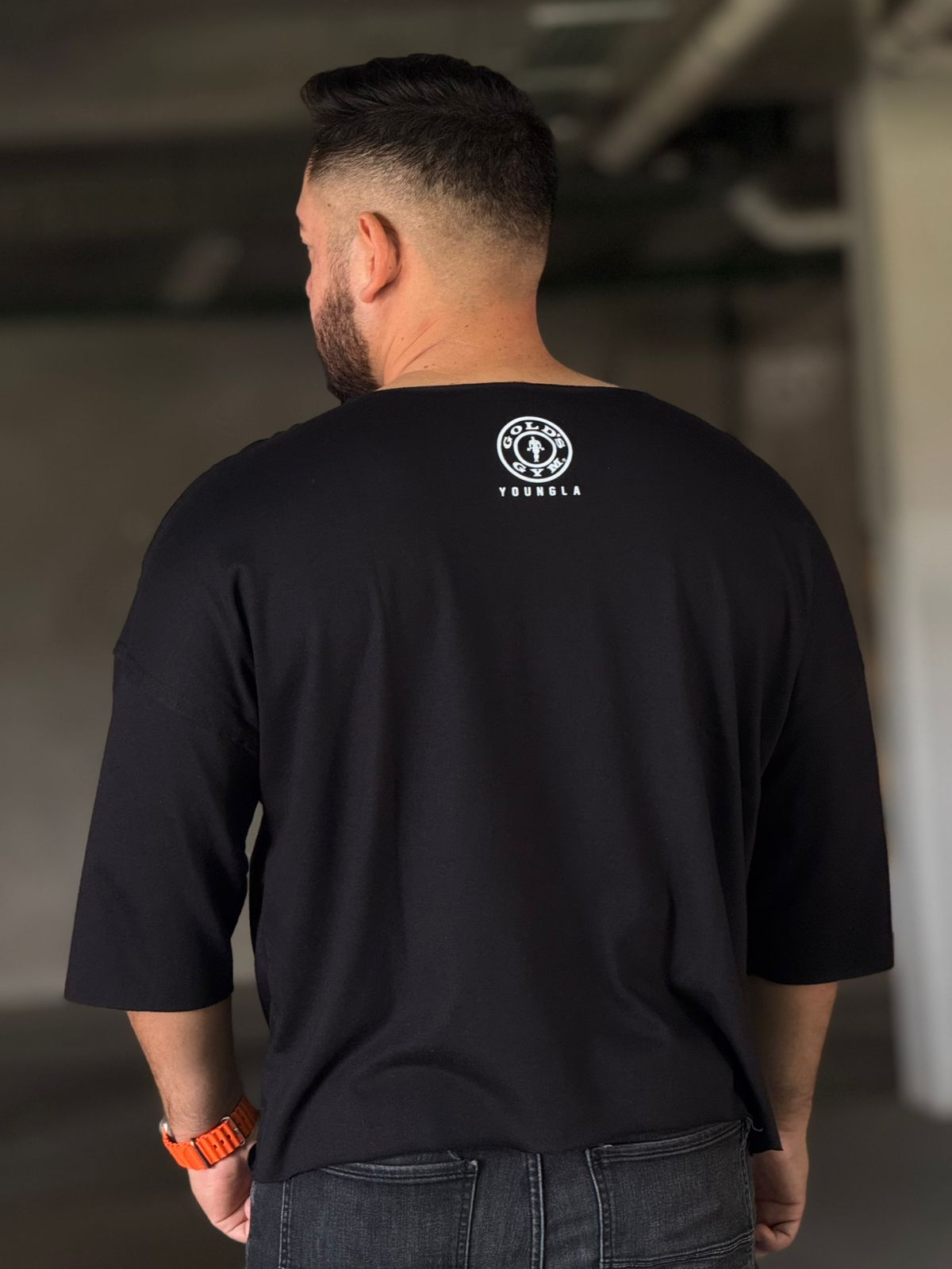 PLAYERA OVERSIZE CUELLO ANCHO YLA