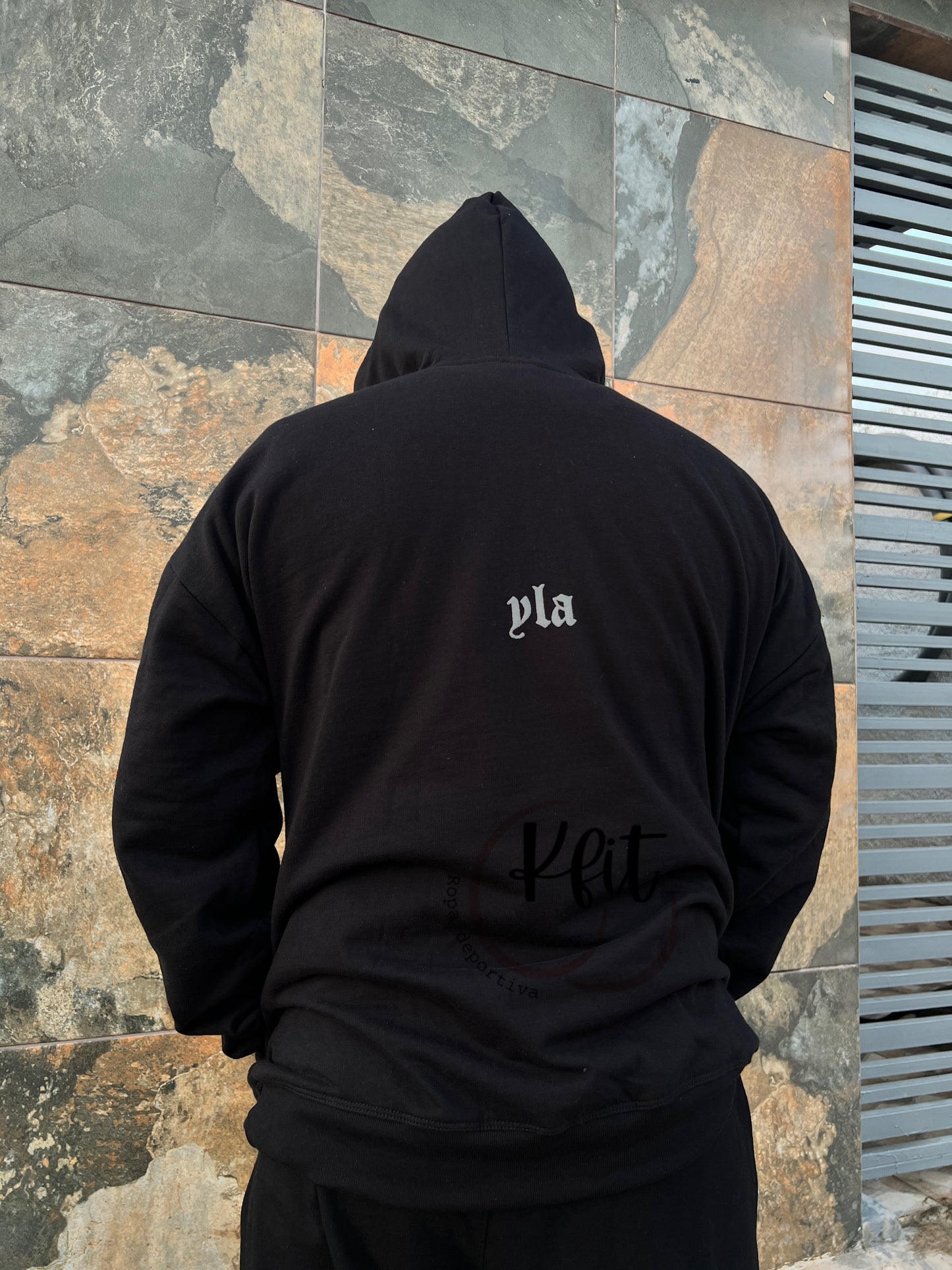 HOODIE OVERSIZE YLA