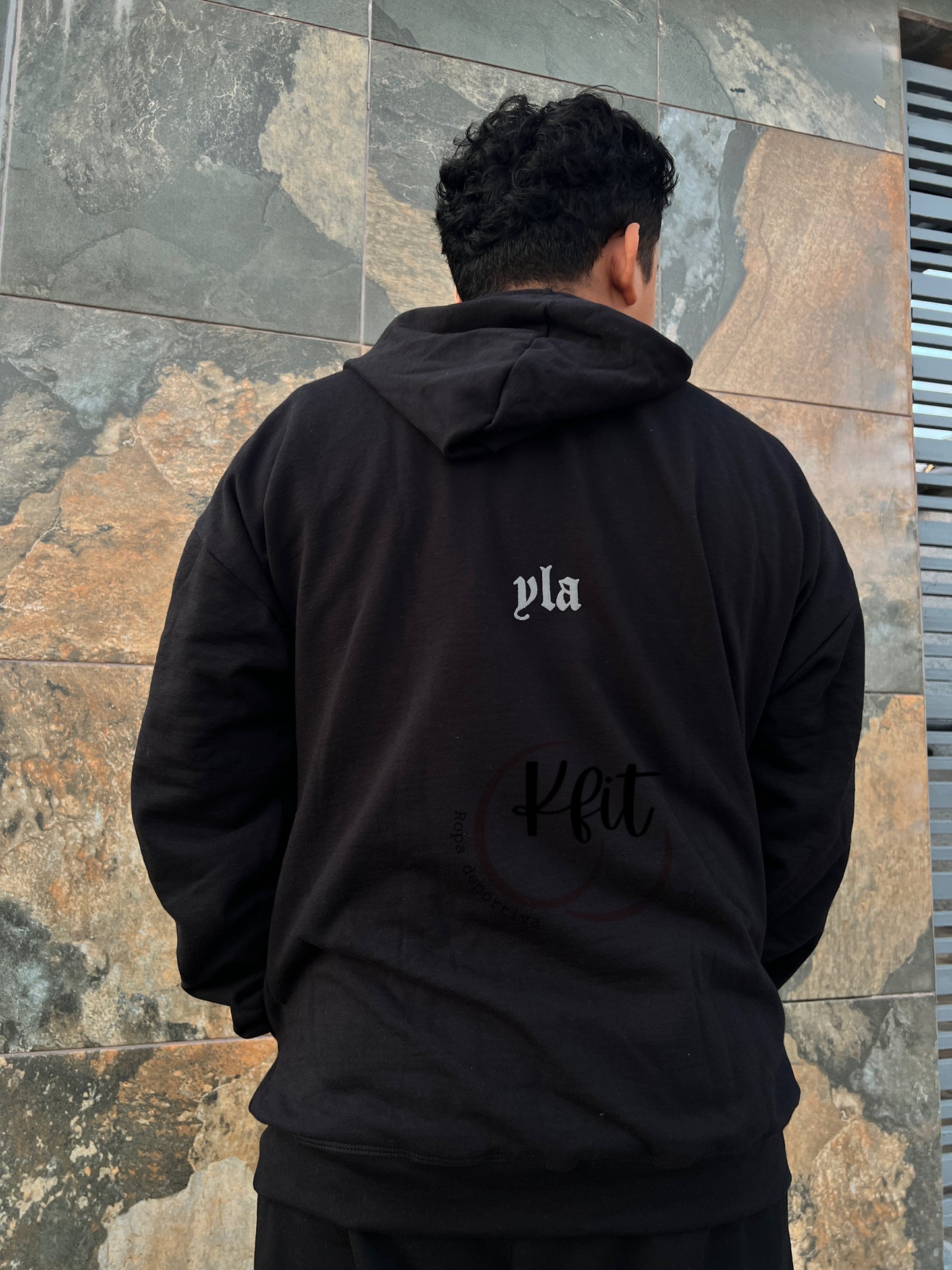 HOODIE OVERSIZE YLA