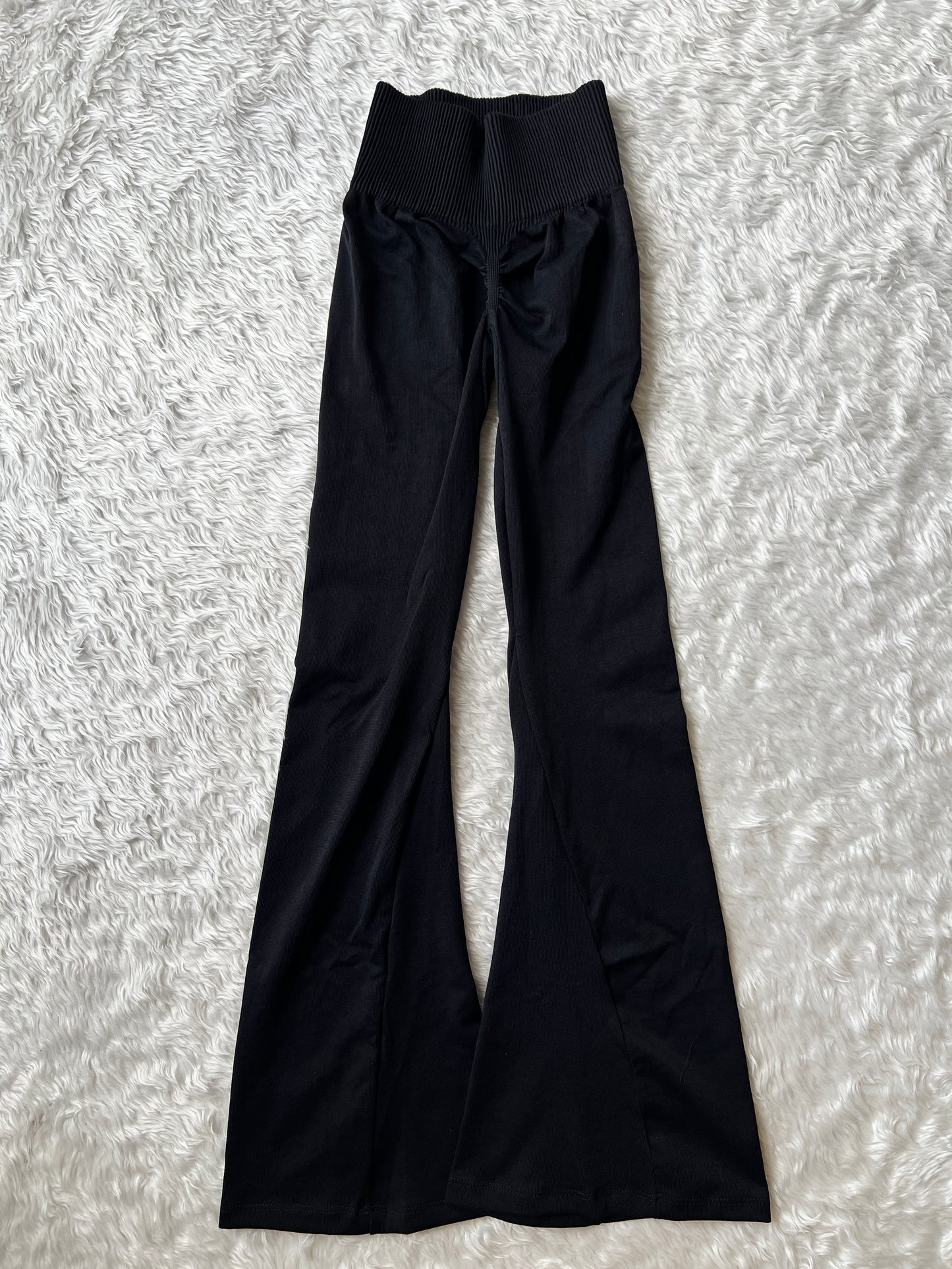 LEGGING ACAMPANADO LISO