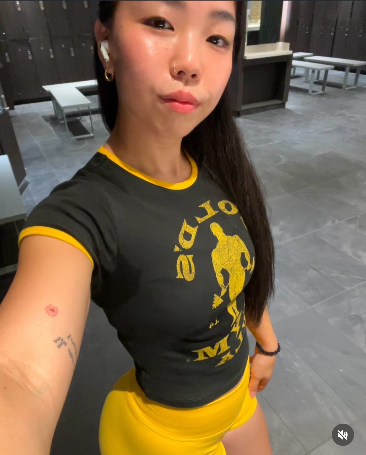 Blusa Golds gym Dama